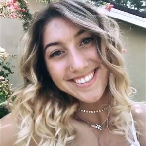 Meet your Posher, Kylie